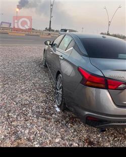 نيسان ألتيما